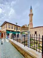 Necip Bey Konağı