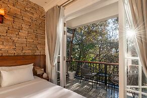 Moustache Bhimtal Luxuria, Nainital