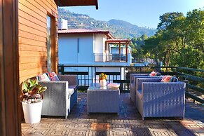 Moustache Bhimtal Luxuria, Nainital
