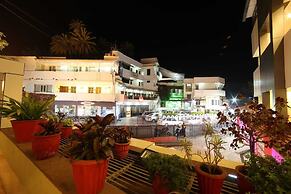 Hotel Samrat International