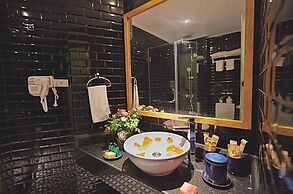 Hanoi Calido Hotel