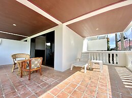HRK Resort