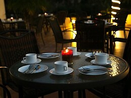 Hotel Hampi International
