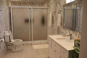 Dalys Luxury Apartments