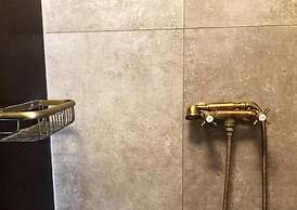 Hotel Lux