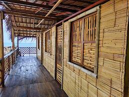 Hostal HALALIKU