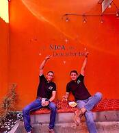 Hostal Cisne House