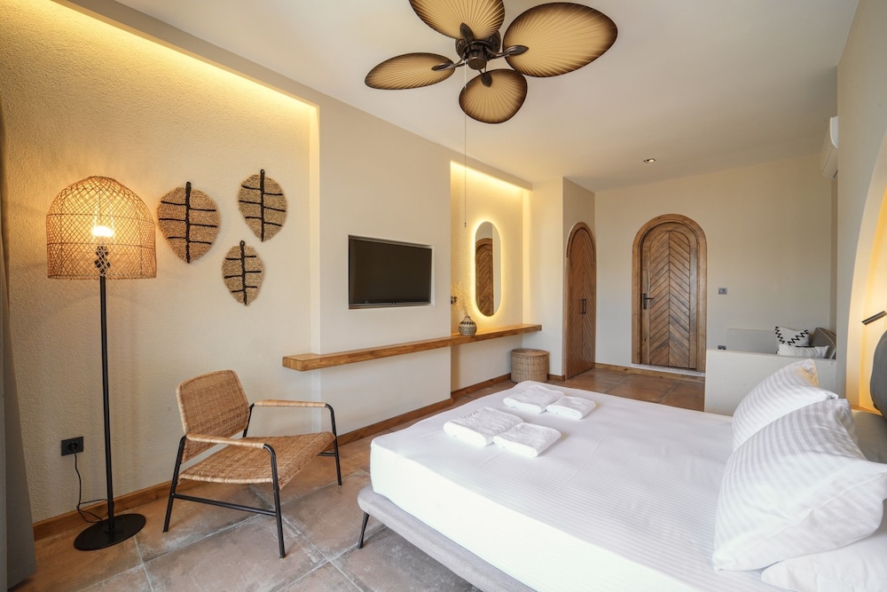 Naxos Beach Hotel