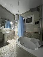 Lucky Hostel
