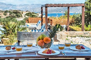 Villa Glan Y Mor in Agios Nikolaos