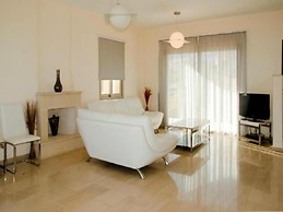 Villa Panorama Tria in Drouseia