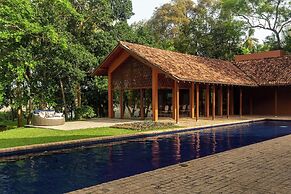 maya tangalle