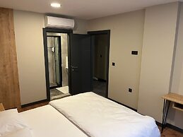 Neo Suite Hotel