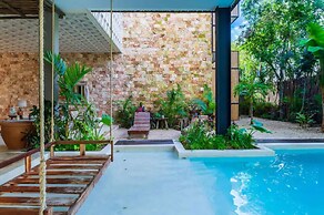 Marquez II Manor Tulum By Sandy Powerful