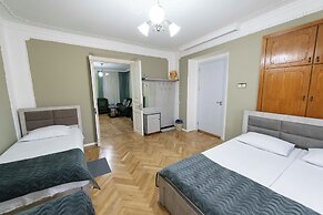 Anna's Guest house