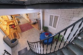 Anna's Guest house