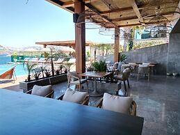 Gala Suites & Villas