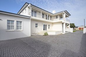 Ocean View Family Beach House