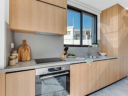 Sanders Olive - Cozy 1-bdr Apt With Shared Pool