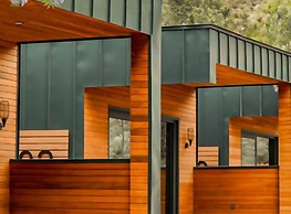 La Vida Hotel