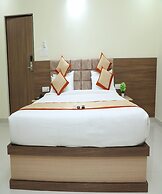 Hotel 8th Mile Suites
