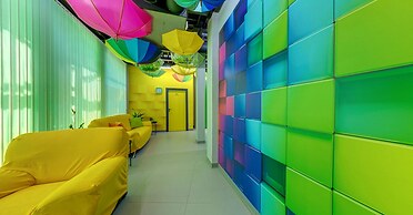 Green cube hostel