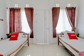 Collection O 90617 Rumah Oma Opa Syariah