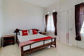 Collection O 90617 Rumah Oma Opa Syariah