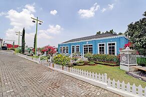 Collection O 90617 Rumah Oma Opa Syariah