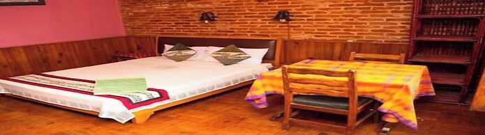 MeroStay 152 B 2N B Guest House