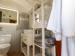 Puddle Duck Shepherds Hut