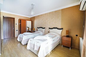 Natali Hotel