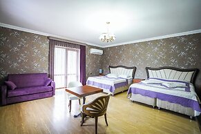 Natali Hotel