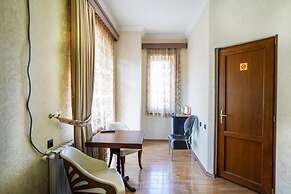 Natali Hotel