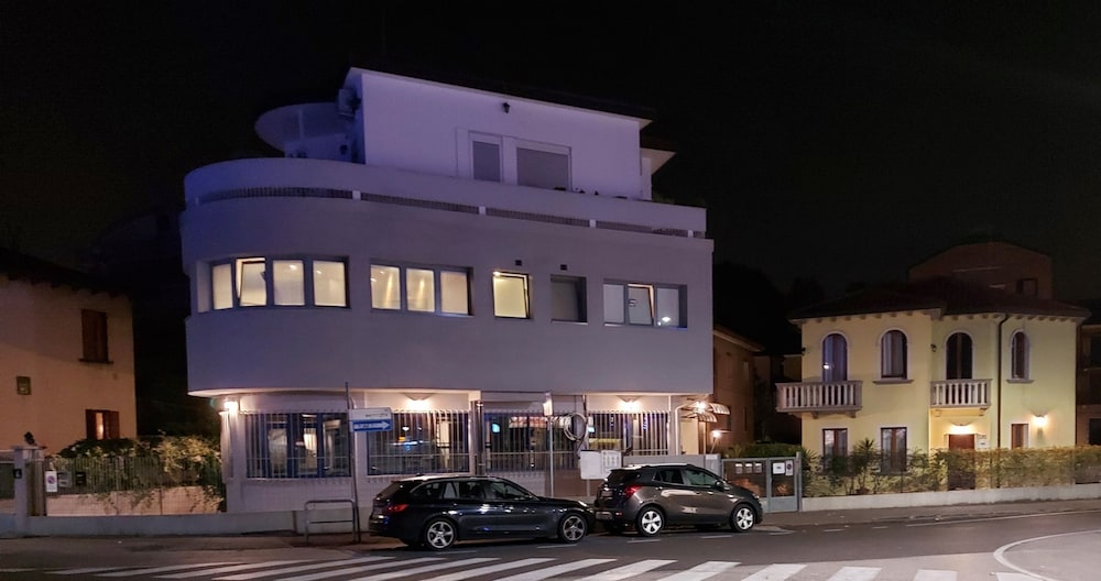 Marconi House