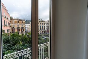 Fran City Suite