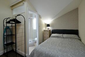 Brightwater Apartment for up to 6 Guests