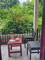 Vang Vieng Champa Hotel