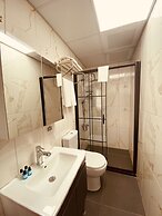 Hodegon Suite Hotel