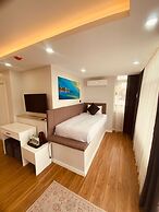 Hodegon Suite Hotel