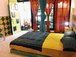Hati-Hati Homestay
