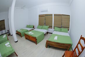 Amis hotel