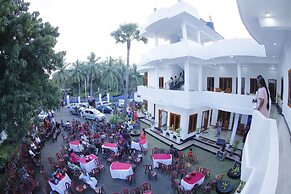 Amis hotel