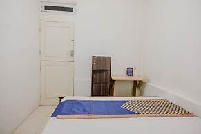 OYO Life 2417 Melati Residence