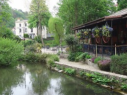 Railway Apartments