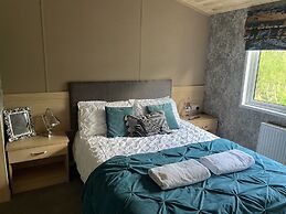 Immaculate 3-bed Lodge in Otley