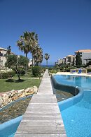 3-Bedroom Apartment on Beach Cassiopeia