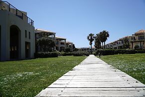 3-Bedroom Apartment on Beach Cassiopeia
