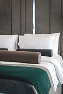 BRISTOL HOTEL