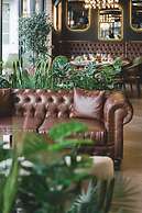 BRISTOL HOTEL